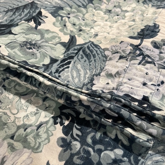 Handmade curtain panels and valances. Blue flowered pattern. - Picture 8 of 10